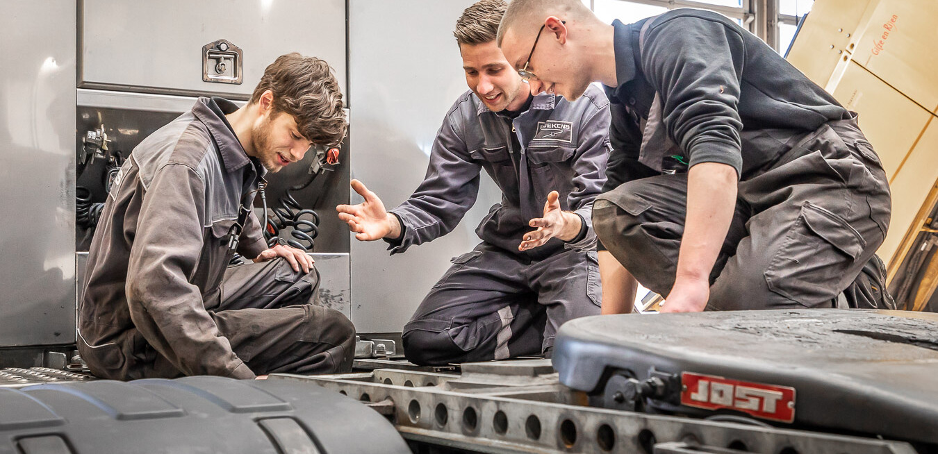 Leerling Bedrijfsautotechnicus in Oosterhout